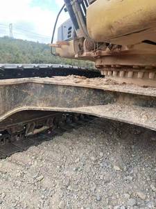 Excavatrice d'occasion CAT 330 D2L, fournisseur fiable, bonne qualité, excavatrice hydraulique CAT 330 D2L remise à neuf, 1,54 m3 - Product Image 4