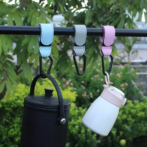 <span class=keywords><strong>Bolsa</strong></span> de bebé de cuero PU personalizada, gancho para cochecito, gancho para cochecito, mosquetón para colgar, Clip para cochecito, carrito de compras colgante - Product Image 4