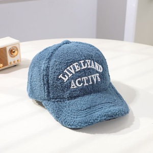 Nouvelle <span class=keywords><strong>Casquette</strong></span> de Sport en Flanelle Chaude 2026 pour Femme, Broderie Lettres Rose, Effet Amincissant en Sherpa Épais - Product Image 3