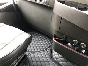 Tappetini Anteriori in Pelle 3D per Camion Volvo - <span class=keywords><strong>Coprisedili</strong></span> di Lusso Antiscivolo e Impermeabili - Product Image 5