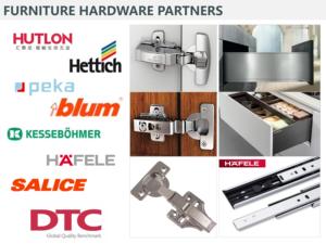 Moderno mobile da parete in legno massello modulare con vetro frontale e illuminazione interna a LED - Product Image 5