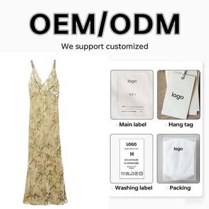 <span class=keywords><strong>Robe</strong></span> de bureau élégante personnalisable de qualité supérieure pour femmes avec imprimé floral et manches bouffantes dans un style moderne - Product Image 4