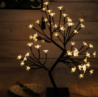 Dekorative Farb tabelle Batterie solar betriebene Tabelle Weihnachten führte Kirschblüten baum Licht