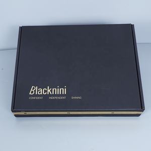 Cajas de correo personalizadas, papel de embalaje de lámina dorada, cajas de envío para ropa, estampado en caliente, caja de correo con cremallera de lujo, negro - Product Image 5