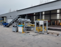 Machine de fabrication de briques carrées entièrement automatique à commande PLC, haute productivité, avec technologie de vibration pour le béton