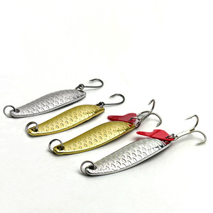 <span class=keywords><strong>Esca</strong></span> Dura in Metallo Curvo a Forma di Squama di Pesce Personalizzata OEM, Colore Oro e Argento, <span class=keywords><strong>con</strong></span> Amo Singolo per <span class=keywords><strong>Pesca</strong></span> in Acqua Salata - Product Image 6