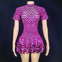 Robe mini à paillettes noires, tenue de danse de boîte de nuit, vêtements de performance de haute qualité, combinaison, robes rouges d'anniversaire