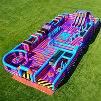 Château gonflable géant avec toboggan et jeux d'obstacles, aire de jeux extérieure et intérieure, jeu sportif pour les événements de parcs d'attractions, location