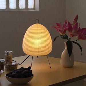 Lámpara de Mesa de Papel de Arroz Estilo Japonés, Estilo Wabi-Sabi, para Sala de Estar, Decoración Artística de Diseño de Alta Gama, Lámpara de Noche - Product Image 1