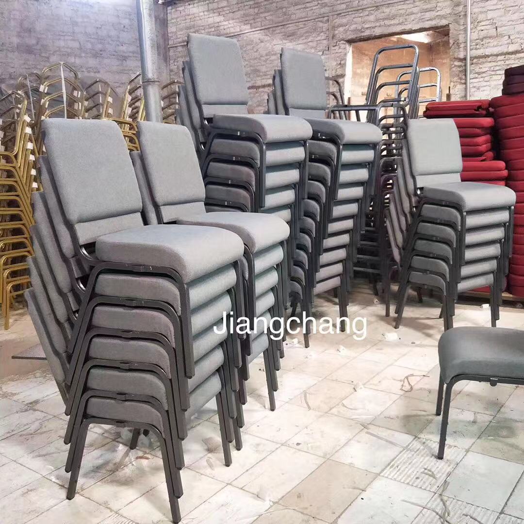 สีเทาเข้ม