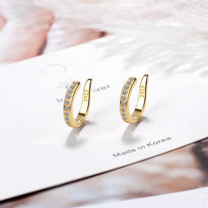 Aretes Hipoalergénicos Sin Perforación en Forma de C, Aretes de Clip, Corrector de Orejas, Joyería, Regalo para Mujeres, Adolescentes y Niñas - Product Image 4