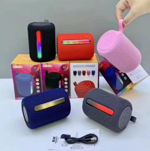 Chất lượng cao RGB LED ánh sáng <span class=keywords><strong>Bluetooth</strong></span> Loa <span class=keywords><strong>mini</strong></span> 5W loa siêu trầm không dây cho ngoài trời USB Stereo âm thanh âm thanh thiết bị âm thanh - Product Image 6