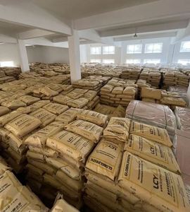 Best Price <b>SBS</b> Thermoplastic Rubber Polymer LCY 3546 3542 3545 3540 3522 3566 3412 3414 3520 SEBS Based TPE TPR Raw Material - Product Image 6