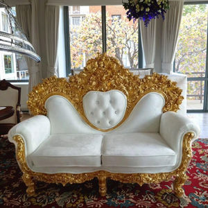 दिल का आकार उत्कृष्ट कटिंग डिजाइन शादी सोफे सुनहरे लकड़ी के सोफे प्यार सीट शादी समारोह होटल दुल्हन सोफा - Product Image 6