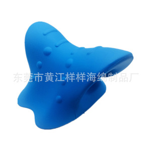 Oreiller de massage pour le cou en mousse PU avec fonction de tapotement pour la traction et la correction - Product Image 5