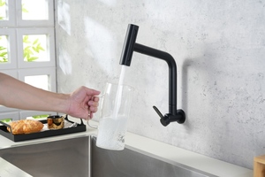 Grifo de Cocina Monomando de Latón de Diseño Moderno con Válvula de Cerámica; Acabado Negro Mate Montado en la Pared para Agua Fría, Ideal para Hoteles y Centros Comerciales - Product Image 5