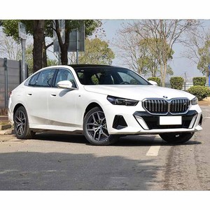 2025 BMWS I5 <span class=keywords><strong>Edrive</strong></span> 35L Version de luxe utilisé 4 portes 5 sièges véhicule EV berline de taille moyenne voiture électrique - Product Image 3