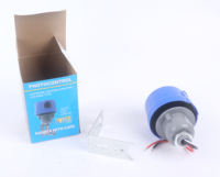 Interruptor de Luz Solar con Sensor Fotoeléctrico para Exteriores, Cuerpo de Policarbonato Impermeable con Bloqueo Giratorio y Soporte, Garantía de 3 Años