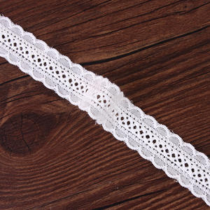 Adorno de algodón <span class=keywords><strong>bordado</strong></span> blanco de Venta caliente de fábrica <span class=keywords><strong>para</strong></span> costura artesanal apliques de boda trenza adorno de encaje hueco - Product Image 2