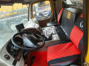 Grúa Usada QY160K de 160 Toneladas en Buen Estado, de Shanghai QY QAY XCA XCT, a Bajo Precio y en Oferta - Product Image 6