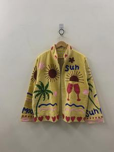 เสื้อแจ็คเก็ตกำมะหยี่ลายสัตว์ปักลายดอกไม้สไตล์ซูซานี ผ้าฝ้ายหรูหรา สไตล์โบฮีเมียนอินเดีย เสื้อโค้ทฤดูหนาว ของขวัญเทศกาลสำหรับผู้หญิง - Product Image 1
