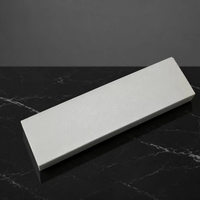 Boîte à tiroir minimaliste blanche mate avec insert en velours, emballage rigide rectangulaire long pour gloss ou stylo de soin de la peau