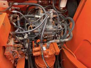 Excavatrice d'occasion Doosan DH150LC-7 de 15 tonnes, de bonne qualité, avec moteur, boîte de vitesses, pompe et PLC conformes aux normes EPA, modèle 2022, testée. - Product Image 6