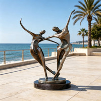 Sculpture en bronze coulé sur mesure, style sportif réaliste, décoration de patinoire, statue de couple de patinage artistique