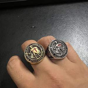 Anillo de Caballero Templario Estilo Hiphop, Acero Inoxidable Chapado en Oro, Cruz Roja, Anillo para Hombre, Joyería Vintage de Cruzado - Product Image 6