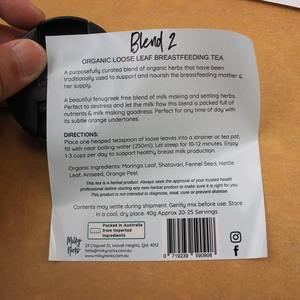 Autocollant d'étiquette de code à barres personnalisé durable recyclable privé <span class=keywords><strong>anti</strong></span>-imprimé rouleau de papier logo découpé holographique caractéristique en vinyle - Product Image 3