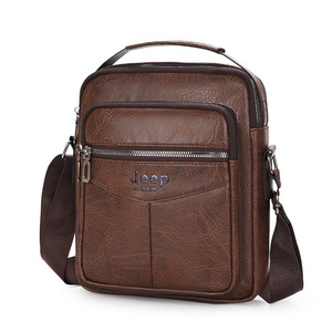 Sac messager pour homme tendance, grande capacité, sac bandoulière décontracté, sac à bandoulière léger pour homme avec sangle réglable - Product Image 1