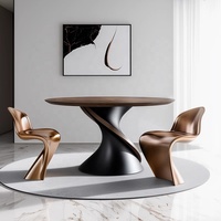 Italienischer Minimalistischer Massivholz-Esstisch, Hochwertiger Runder Tisch für Wohnzimmer, Heimgebrauch, Designer, Kreativer Vintage-Stil