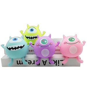 Juguete de peluche monstruo de ojos grandes, popular y divertido, novedad de dibujos animados, ideal para jóvenes de 15 a 35 años, ideal para exportación. - Product Image 5