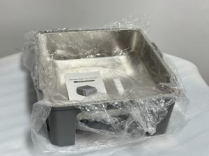 Große Katzentoilette aus Edelstahl mit geschlossenem Design, Sandwanne, Anti-Spritz-Funktion und Kunststoff-Reinigungsbad - Product Image 3