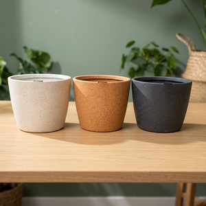 Pots de fleurs modernes en plastique pour l'extérieur, jardinières de style minimaliste, options de couleurs beige, marron, noir pour plantes vertes - Product Image 2
