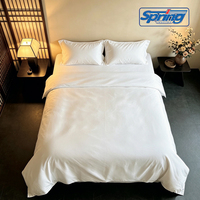 Parure de lit d'hôtel en gros 50 % coton 50 % polyester, blanche et douce, avec housse de couette, drap et taie d'oreiller pour les acheteurs de l'hôtellerie