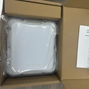 Ruckus Outdoor <b>Access</b> <b>Point</b> T350C WiFi 901-T310-WW51 POE 32 Ports - Product Image 4