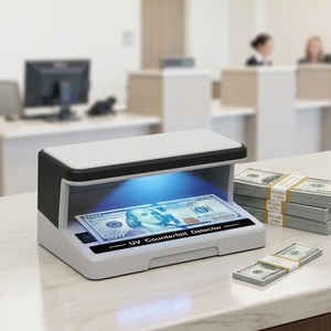 Détecteur de billets portable professionnel GR08 en plastique avec détection UV, prise murale 220V, affichage LED pour INR, BNG, EUR, USD, PKR - Product Image 5