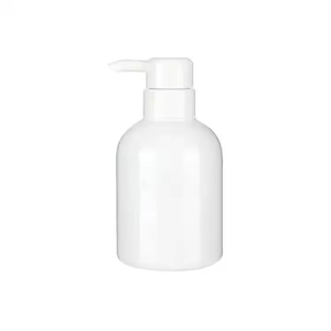Bouteille de lavage corporel <span class=keywords><strong>rechargeable</strong></span> PET de 300ml 500ml Lotion vide en plastique ronde Shampooing et revitalisant Bouteille vide avec pompe - Product Image 2