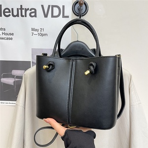 Borsa a Tracolla da Donna di Lusso Primavera 2026, Nuova Collezione Colori Caramella, Borsa Quadrata in PU, Borsetta Portatile Popolare per Giovani Donne - Product Image 3