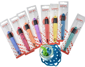 Nuevo diseño, ganchos <span class=keywords><strong>de</strong></span> ganchillo iluminados, mango <span class=keywords><strong>de</strong></span> plástico, <span class=keywords><strong>agujas</strong></span> <span class=keywords><strong>de</strong></span> tejer, hilo artesanal, gancho <span class=keywords><strong>de</strong></span> ganchillo <span class=keywords><strong>con</strong></span> <span class=keywords><strong>luz</strong></span> <span class=keywords><strong>LED</strong></span> - Product Image 1