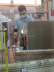 Condizionatore d'Aria Mini Split da Parete 12000 Btu 1 Tonnellata 220V 50Hz Solo Raffreddamento On/Off R410a per Casa e Hotel Climatizzazione Intelligente - Product Image 5