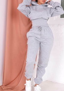Conjunto Deportivo Informal de Dos Piezas para Mujer, Sudadera con Capucha y Pantalones Jogger, con Bolsillos, Estilo Crop - Product Image 2