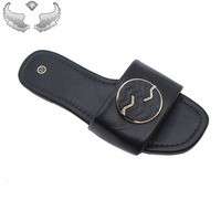 Sandales et pantoufles pour femmes de haute qualité, design estival, décontractées, durables, avec logo personnalisé, emballage inclus, prêtes à être expédiées