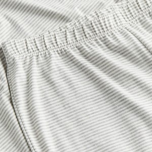 Traje de jogging para mujer, traje de ocio, ropa de salón con capucha con cremallera a precio de mayorista con logotipos personalizados e impresión de fábrica - Product Image 4