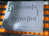 Machine de découpe automatique pour calendriers et carnets avec alimentation par pas et alignement sur trois côtés