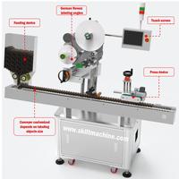 Etiquetadora envolvente horizontal automática para lápices, bolígrafos, marcadores, crayones y pegatinas Aplicador de etiquetas adhesivas industriales