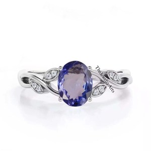 Bague en Tanzanite Bleue en Argent Massif 925, Bagues Statement en Tanzanite, Pierre de Naissance de Décembre, Cadeau pour Femme, Bijoux Minimalistes - Product Image 4