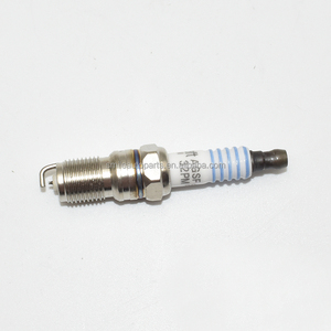 Bougie d'allumage de pièces d'auto de sourire pour Ford Mazda Lincoln 1315691 3S4J12405AB F43E12405EB SP479 SP493 F75E12405CA 4331810 3539125 SP417 - Product Image 4