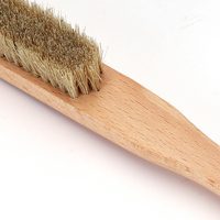 Brosse unique en poils de sanglier naturels pour prises d'escalade - Produit en bois pour le camping et la randonnée
